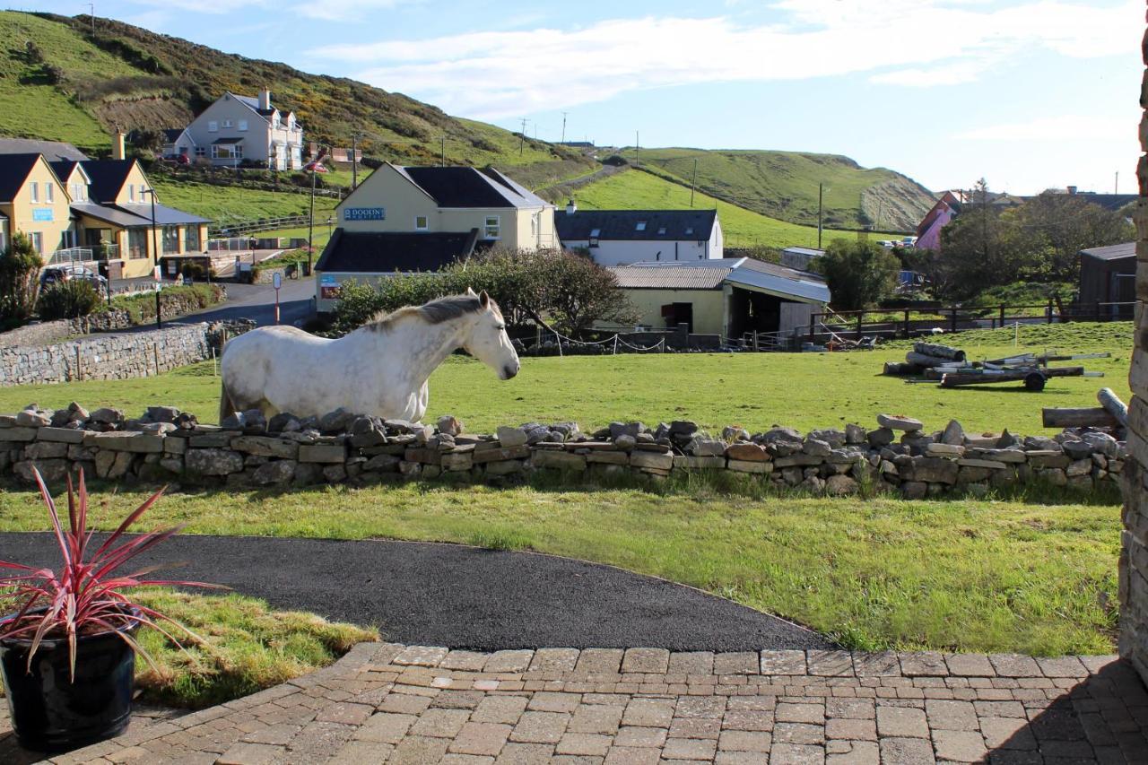 Luxury Lodges In Doolin Village With Hot Tubs Exterior photo