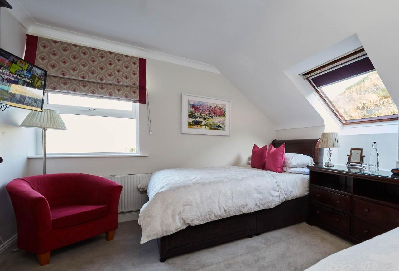 Luxury Lodges In Doolin Village With Hot Tubs Exterior photo